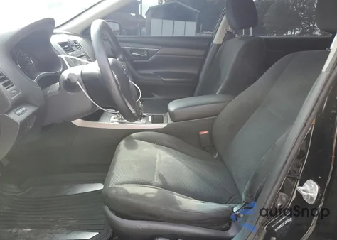 2015 Nissan Altima 2.5 из США, поврежденный, VIN 1N4AL3AP5FC467582